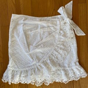 Mura Boutique “Petunia” White Lace Ruffle Tie-Up Skirt